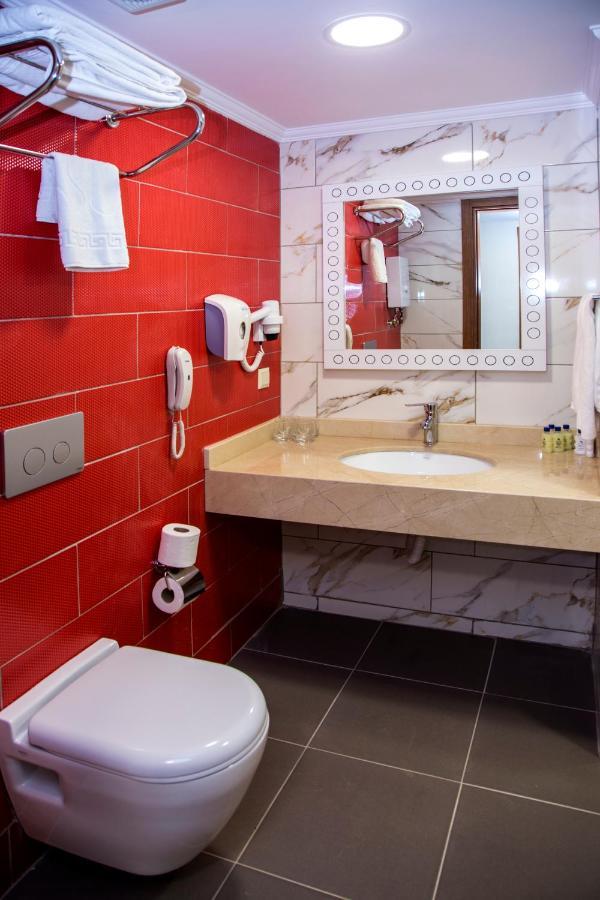 Hotel Crystal Club World Of Colours Belek Esterno foto