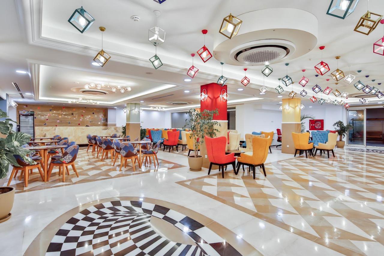 Hotel Crystal Club World Of Colours Belek Esterno foto