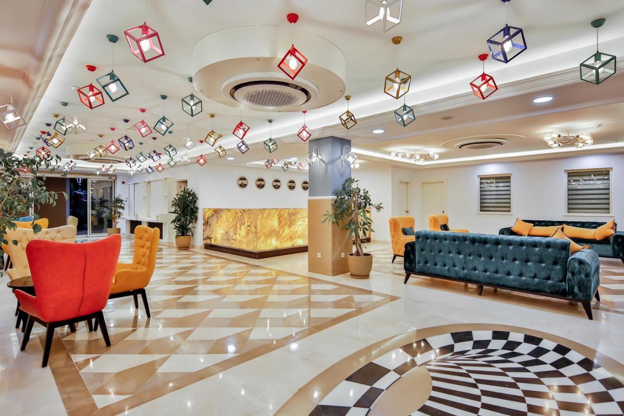 Hotel Crystal Club World Of Colours Belek Esterno foto